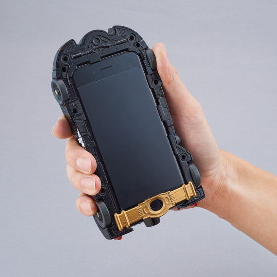 CRAZY CASE BATMOBILE_04