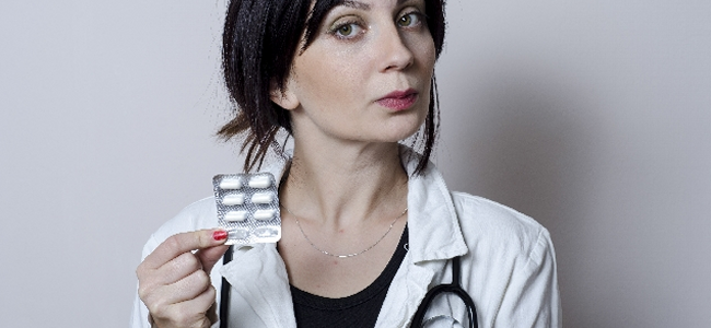 ネットで薬を買う人は要注目。「薬剤師LIVE」で薬がネットでもスムーズに買えるようになったよ！